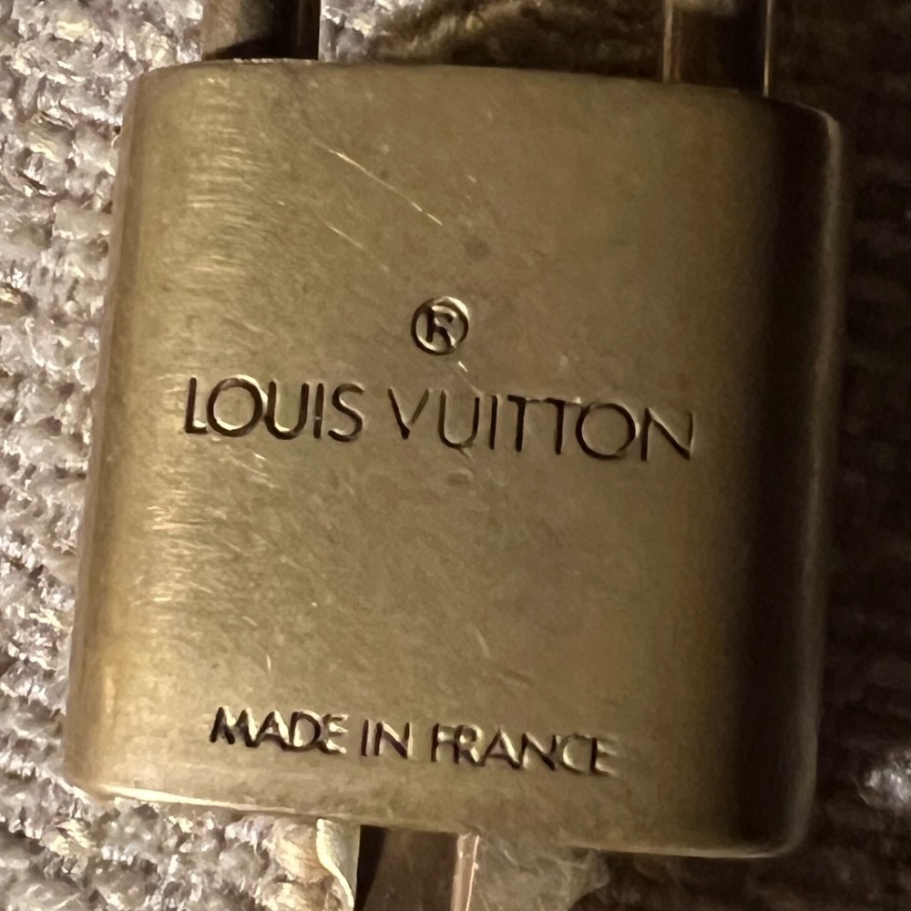 Louis Vuitton Lock and Key on chain, used - Picture 10 of 10